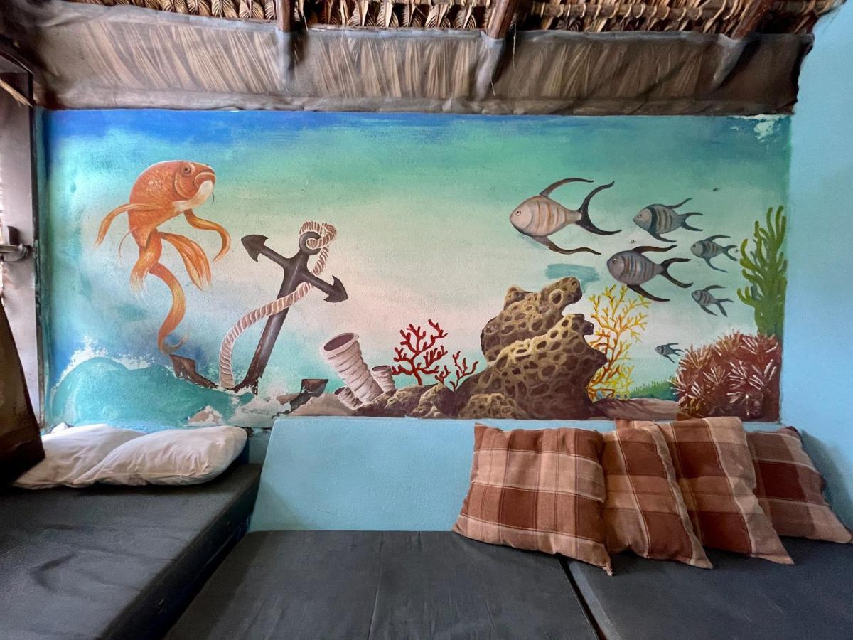 Johnnys Place Hotel 몬테리코 외부 사진