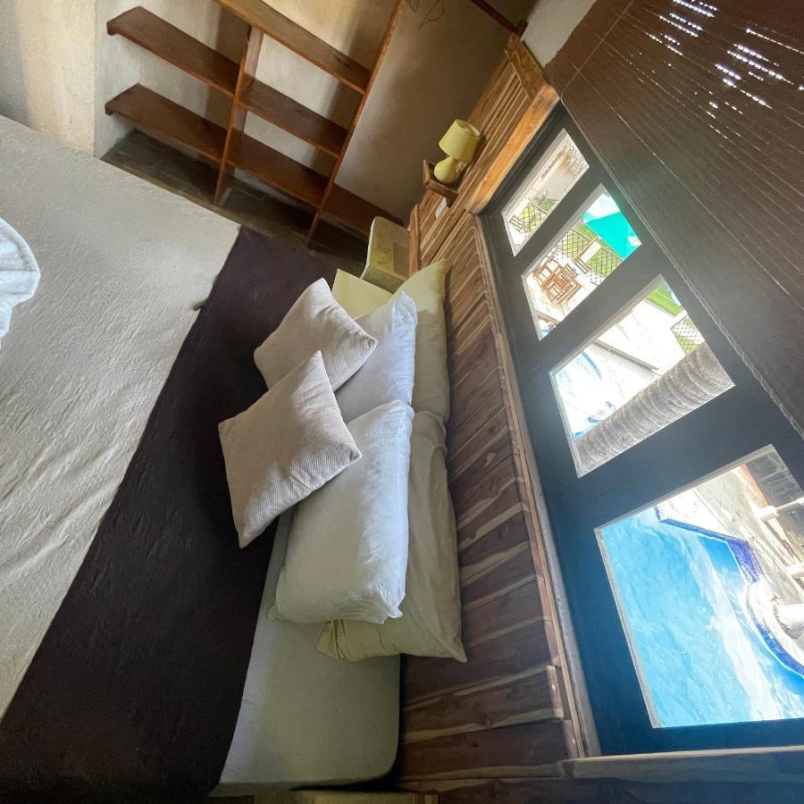 Johnnys Place Hotel 몬테리코 외부 사진